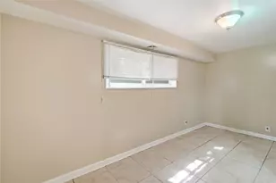 1960 Carol Pkwy, Kettering, OH 45440 - Photo 23