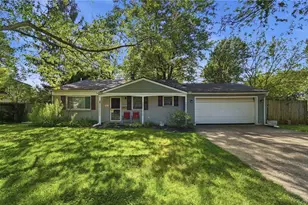 1960 Carol Pkwy, Kettering, OH 45440 - Photo 1