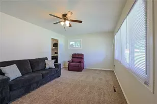 3920 Cain Ct, Dayton, OH 45417 - Photo 7