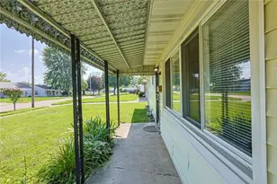 3920 Cain Ct, Dayton, OH 45417 - Photo 3