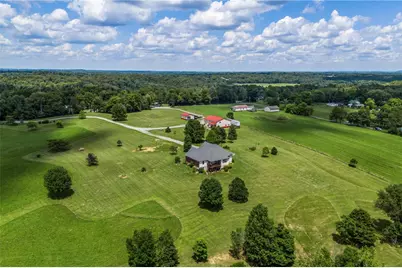6880 Oakridge Road, Hillsboro, OH 45133 - Photo 3