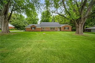 2196 Merrimont Dr, Troy, OH 45373 - Photo 1