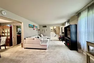 5513 Florrel Crest Ln, Dayton, OH 45415 - Photo 15
