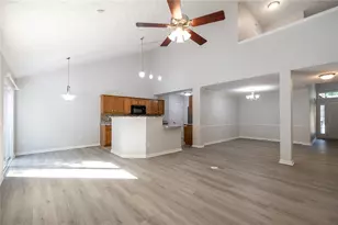 5811 Oak Creek Trail, Huber Heights, OH 45424 - Photo 3