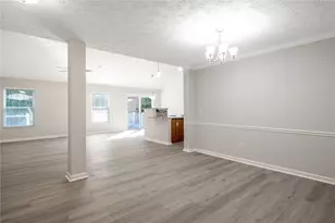 5811 Oak Creek Trail, Huber Heights, OH 45424 - Photo 5