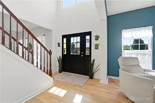 10613 Toucan St, Miami Township, OH 45342 - Photo 7