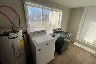 4041 Old Riverside Dr, Dayton, OH 45405 - Photo 11
