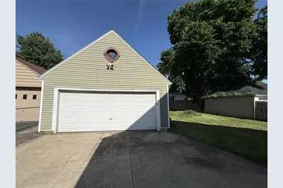 215 Aberdeen Drive, Middletown, OH 45042 - Photo 3