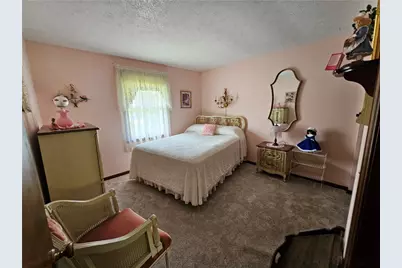 1376 Foust Road, Xenia Twp, OH 45385 - Photo 15