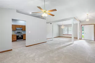 101 Trace Ct, Dayton, OH 45417 - Photo 5