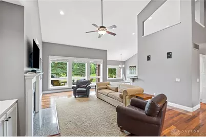 8010 Country Brook Court, Clear Creek Township, OH 45066 - Photo 9