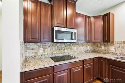 2500 Saint Anne Way, Dayton, OH 45458 - Photo 17
