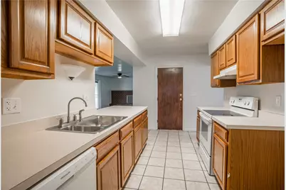 970 W Alkaline Springs Road, Vandalia, OH 45377 - Photo 5