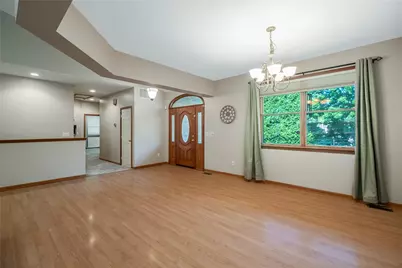1962 Rich Road, Beavercreek, OH 45432 - Photo 5