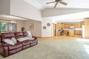 1962 Rich Rd, Beavercreek, OH 45432 - Photo 7