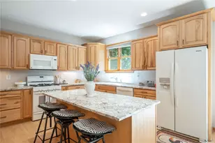 1962 Rich Rd, Beavercreek, OH 45432 - Photo 9