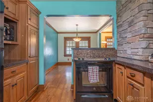1052 Colwick Dr, Dayton, OH 45420 - Photo 11