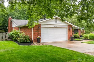 1544 Edenwood Dr, Beavercreek, OH 45434 - Photo 3
