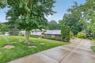 1480 Ambridge Rd, Washington Twp, OH 45459 - Photo 3