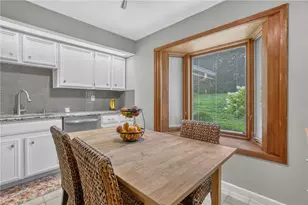 1480 Ambridge Rd, Washington Twp, OH 45459 - Photo 15