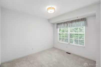 790 Lakeshore Drive, Hamilton Township, OH 45039 - Photo 13