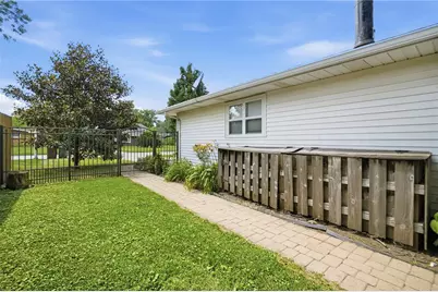 3826 Longridge Drive, Kettering, OH 45429 - Photo 23