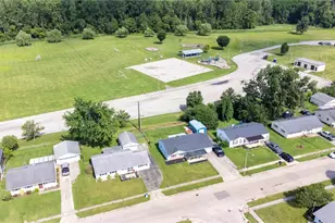 803 Weinland Dr, Park Layne, OH 45344 - Photo 3