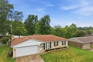 2268 Chapel Dr, Fairborn, OH 45324 - Photo 3