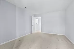 10555 Montgomery Rd, Sycamore Township, OH 45242 - Photo 19