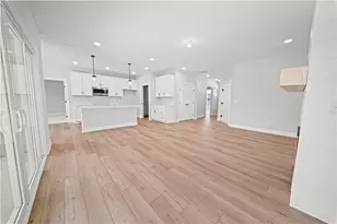 10015 Charlotte Ct, Washington Twp, OH 45458 - Photo 9