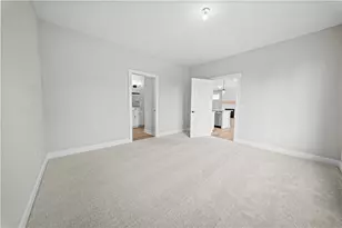 10015 Charlotte Ct, Washington Twp, OH 45458 - Photo 17