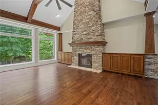 9381 Ridings Blvd, Washington Twp, OH 45458 - Photo 13