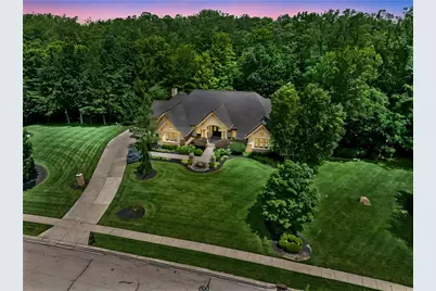 9381 Ridings Boulevard, Washington Twp, OH 45458 - Photo 3