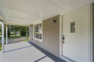 239 S Pleasant St, Enon Vlg, OH 45323 - Photo 5