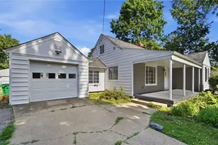 239 S Pleasant St, Enon Vlg, OH 45323 - Photo 3