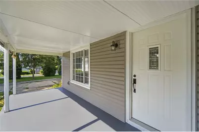 239 S Pleasant Street, Enon Vlg, OH 45323 - Photo 5