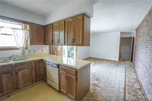 8833 E State Route 41, New Carlisle, OH 45344 - Photo 17