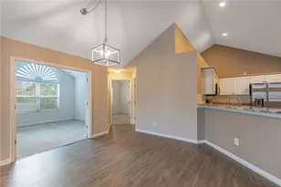221 Villa Pointe Dr, Springboro, OH 45066 - Photo 5