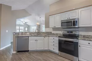 221 Villa Pointe Dr, Springboro, OH 45066 - Photo 9