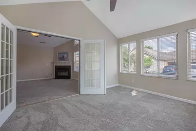 221 Villa Pointe Drive, Springboro, OH 45066 - Photo 15