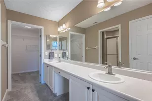 221 Villa Pointe Dr, Springboro, OH 45066 - Photo 23