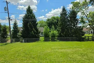 519 Sheets St, Englewood, OH 45322 - Photo 3