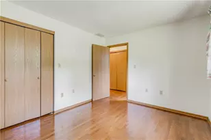 975 S High St, Yellow Springs Vlg, OH 45387 - Photo 17