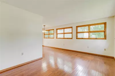 975 S High Street, Yellow Springs Vlg, OH 45387 - Photo 3