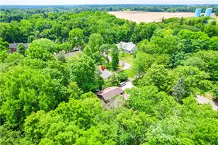 975 S High St, Yellow Springs Vlg, OH 45387 - Photo 25