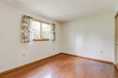 975 S High Street, Yellow Springs Vlg, OH 45387 - Photo 15