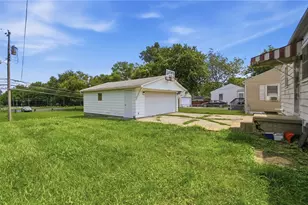 3601 Lancashire Dr, Dayton, OH 45417 - Photo 39