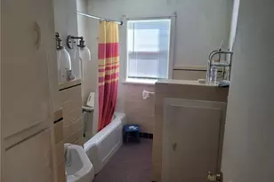2402 John Glenn Rd, Dayton, OH 45420 - Photo 7