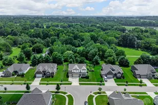 1720 Red Clover Dr, Turtlecreek Twp, OH 45036 - Photo 53