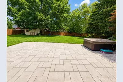 8782 Cottonwood Place, Springboro, OH 45066 - Photo 23